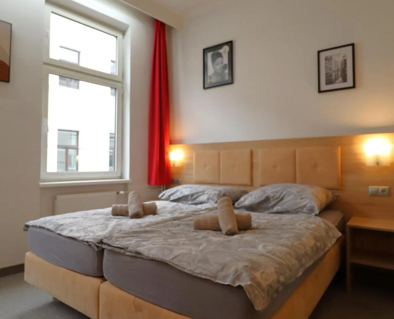 ****  Default 1170 Hotel Vienna Austria