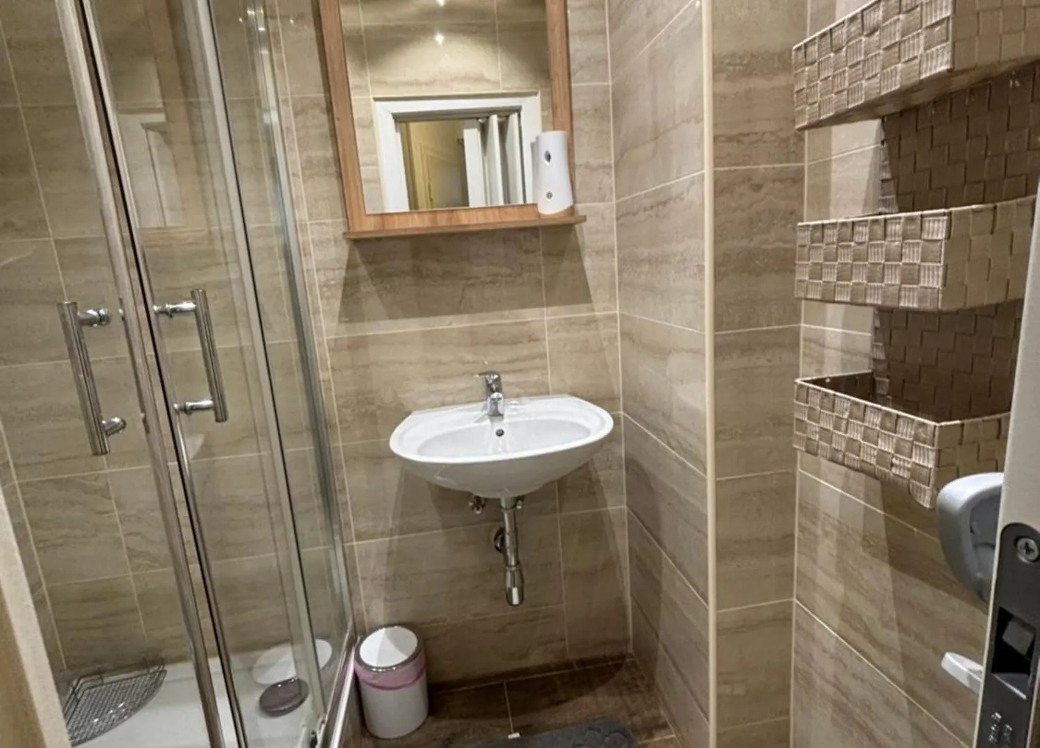 ****  Default 1170 Otel Viyana Avusturya